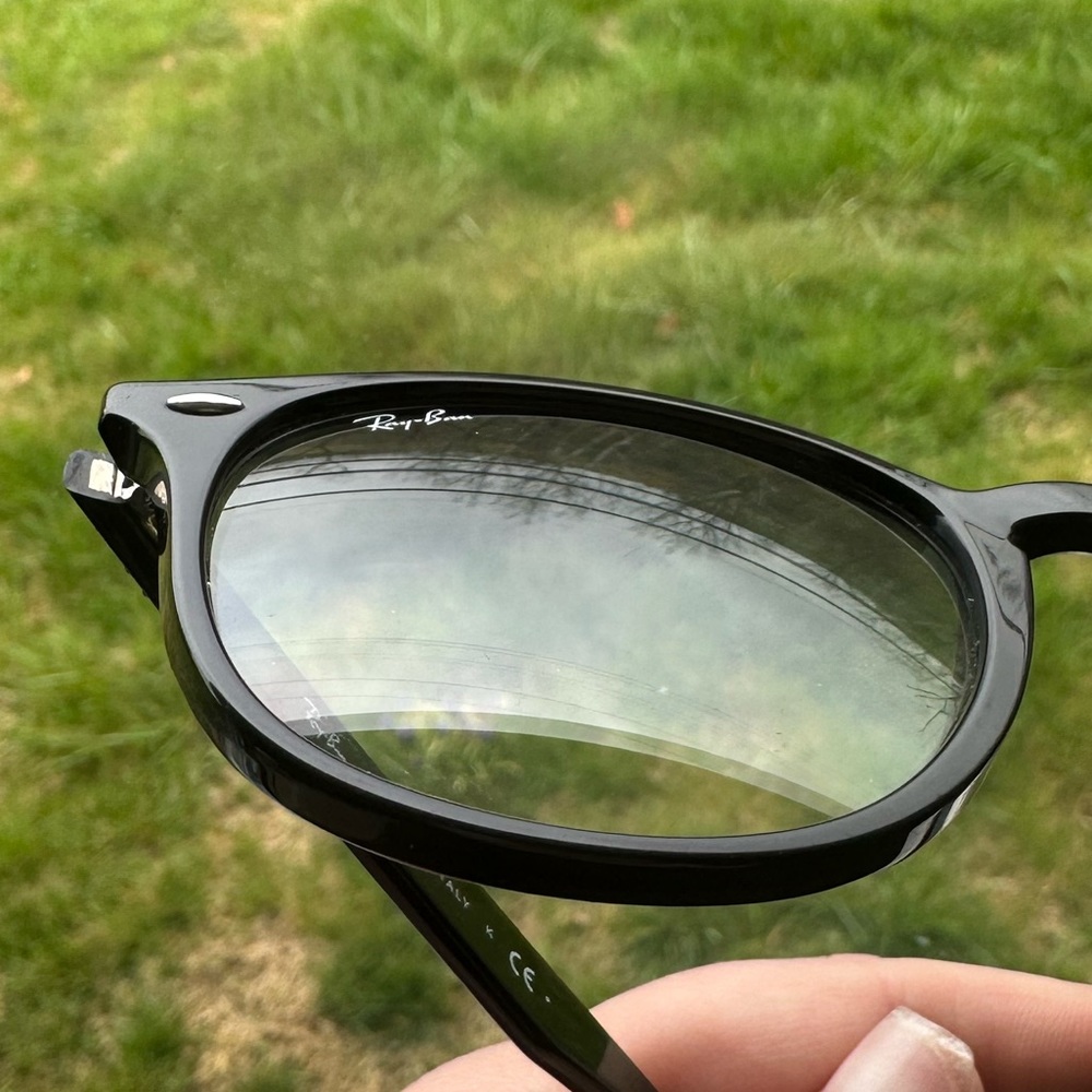 Women’s Ray-Ban Erika Sunglasses - Picture 3 of 8